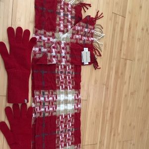 NWT Burberry scarf and gloves